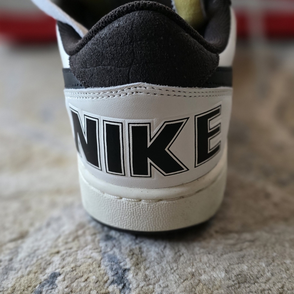 Nike Terminator - Picture 2 of 6
